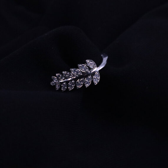 Minimal Leaf Silver Ring