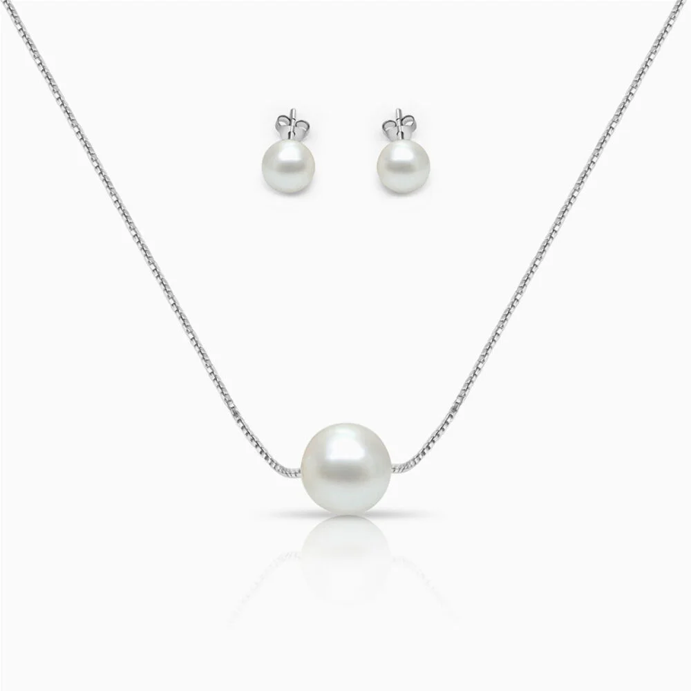 White Pearl Moon Necklace Set